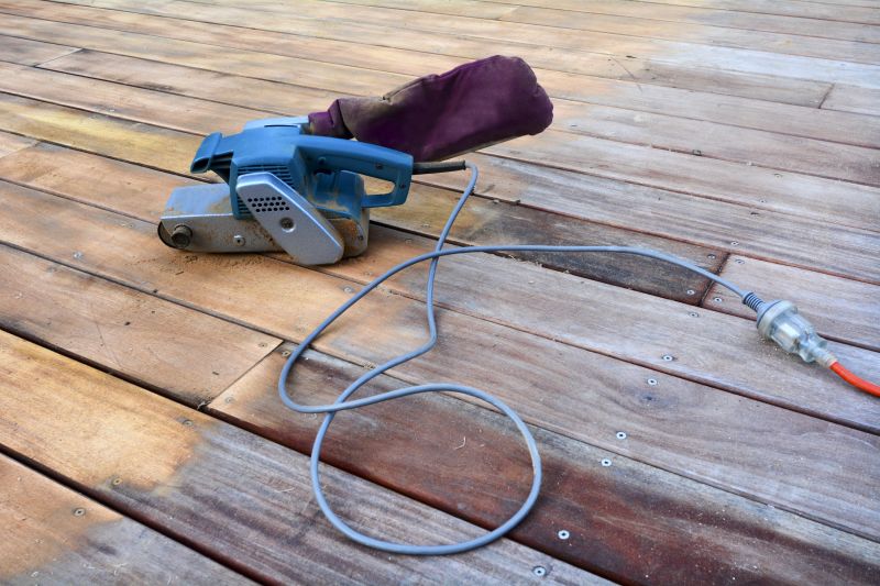 Deck Sanding